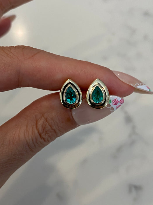 14K Gold Bezel Set Lab Emerald Pear Stud Earrings – 0.80 CTW