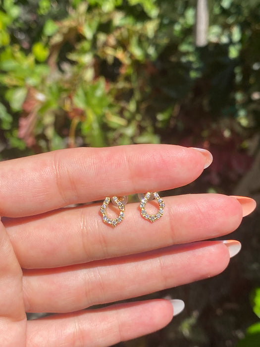 18k diamond horseshoe stud earrings