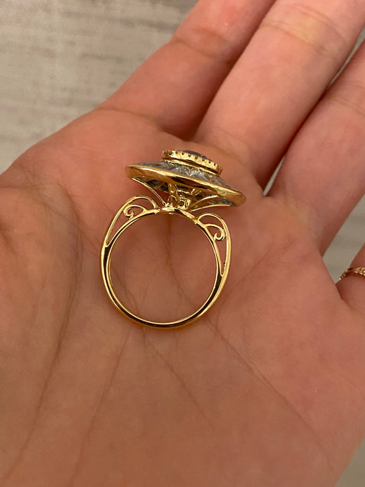 18k blue topaz diamond spinner ring size 6.5