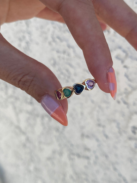 14k bezel set rainbow heart ring size 6.5