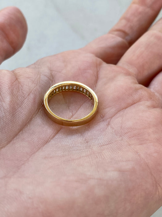 Vintage 18K Gold Channel-Set Step-Cut Natural Diamond Ring