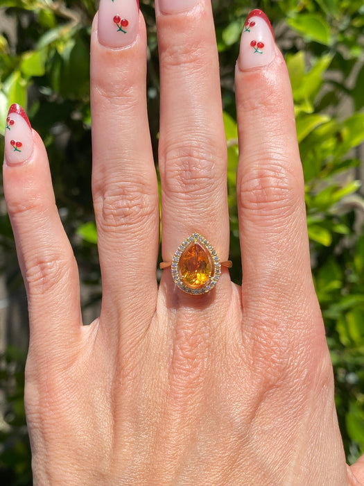 Vintage 18K Gold Citrine & Diamond Halo Ring | 1.85 Carat Pear Citrine
