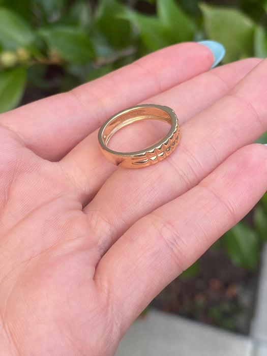 14k studded diamond ring size 6.5