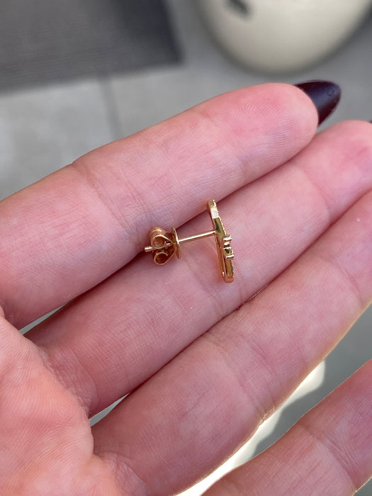 14k single earring diamond letter initial stud