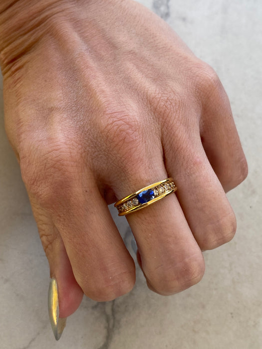 Vintage 18K Gold East-West Oval Blue Sapphire & Diamond Ring