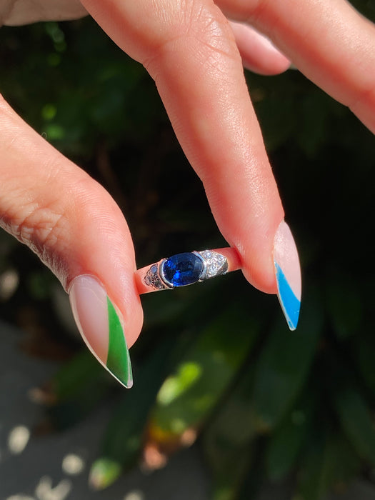 Platinum blue sapphire diamond ring size 5.75