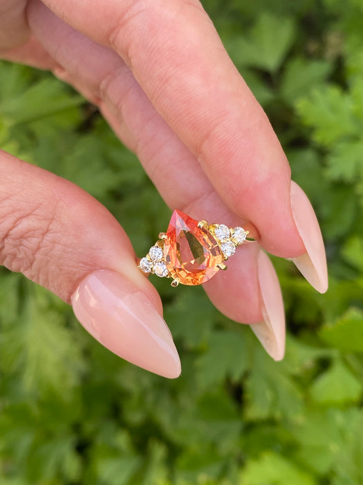 Vintage 18K Gold Orange Pear Sapphire Diamond Ring