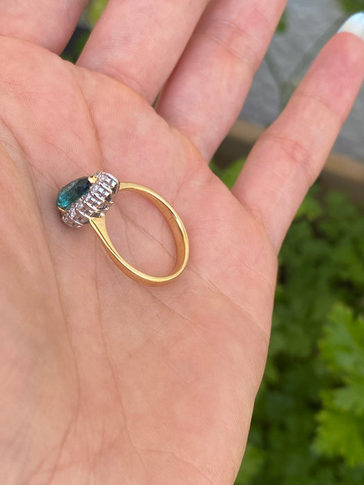 Vintage 18K Blue Teal Tourmaline Diamond Ring Size 6