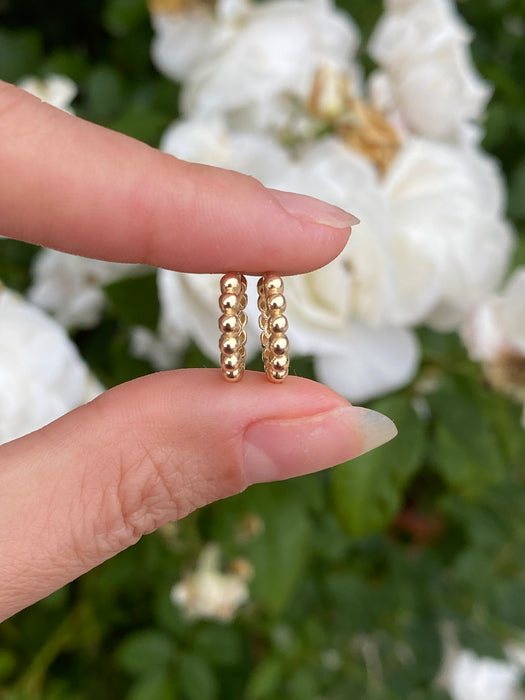 14k bubble huggie earrings