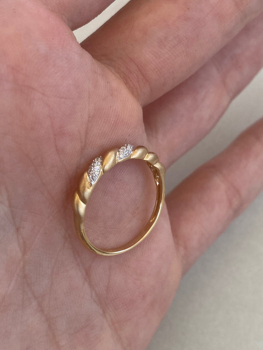 14K Natural Diamond Croissant Ring