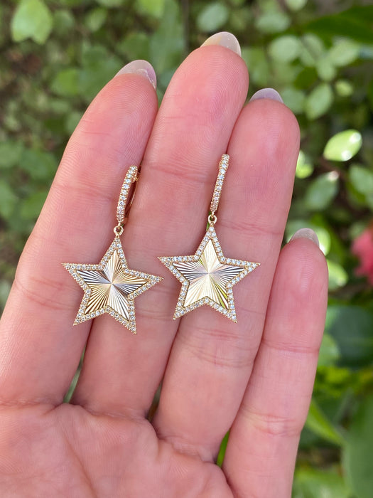 14k fluted star diamond Huggie earrings