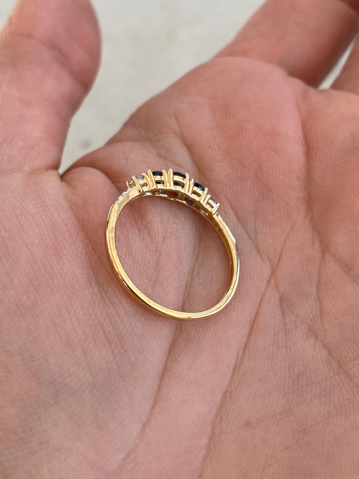 14K Gold Blue Sapphire, White Sapphire & Diamond Ring – Size 7
