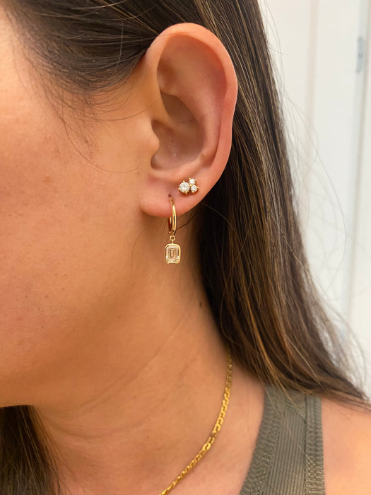 14k 1.5 carat lab emerald cut diamond huggie earrings