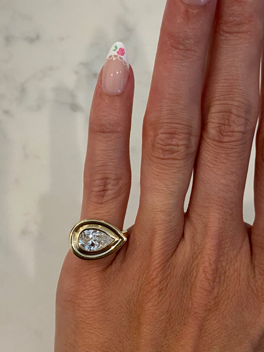 14K Gold 1.50 CT Bezel-Set Pear Lab Diamond Ring