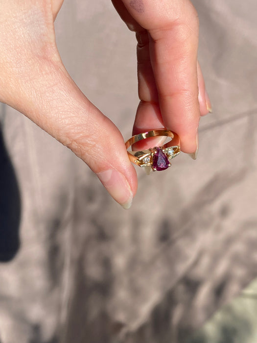 14k pear cut ruby and diamond ring size 5.75