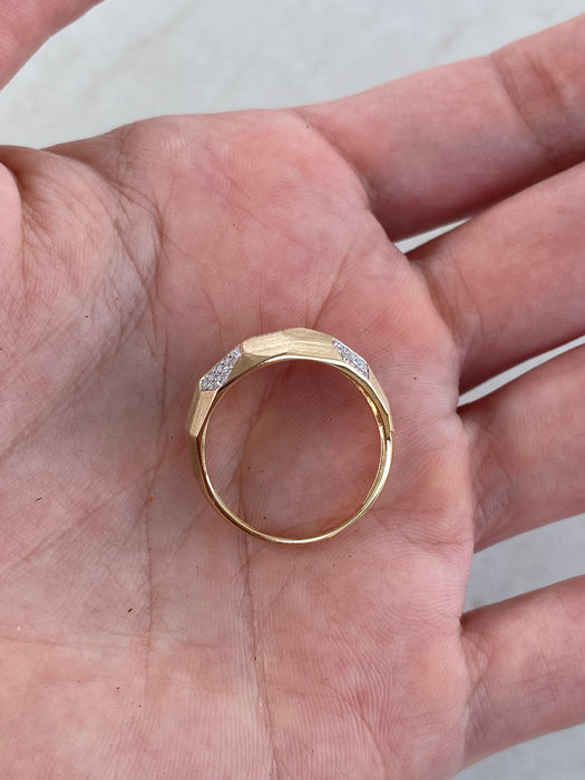 14K Gold Brushed Diamond Dome Ring Size 7