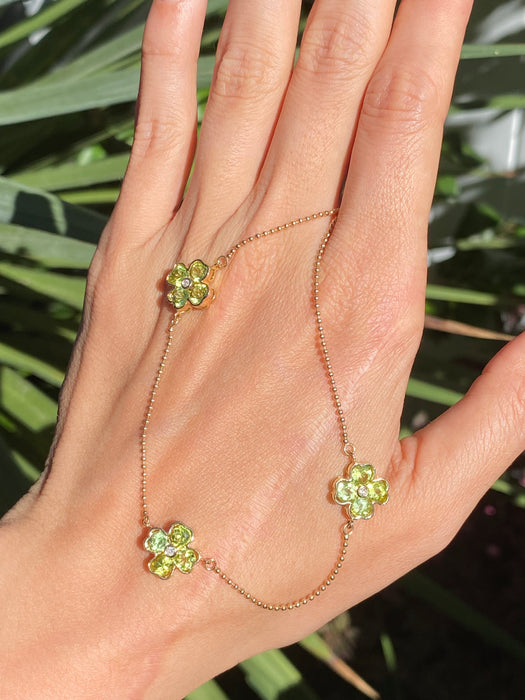 14k peridot clover bead station necklace 18”