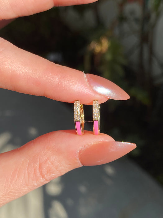 14K Gold Pink Enamel & Pavé Diamond Huggie Earrings – 12mm
