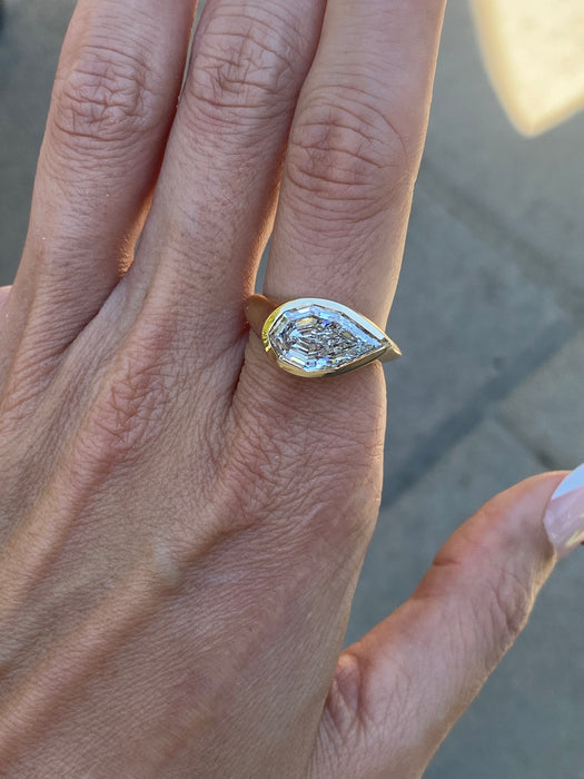 14K Gold 3.31 Carat East-West Step-Cut Pear Lab Diamond Ring