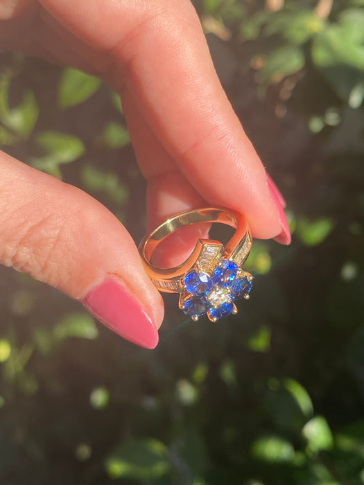 18k blue sapphire diamond flower ring size 6.75