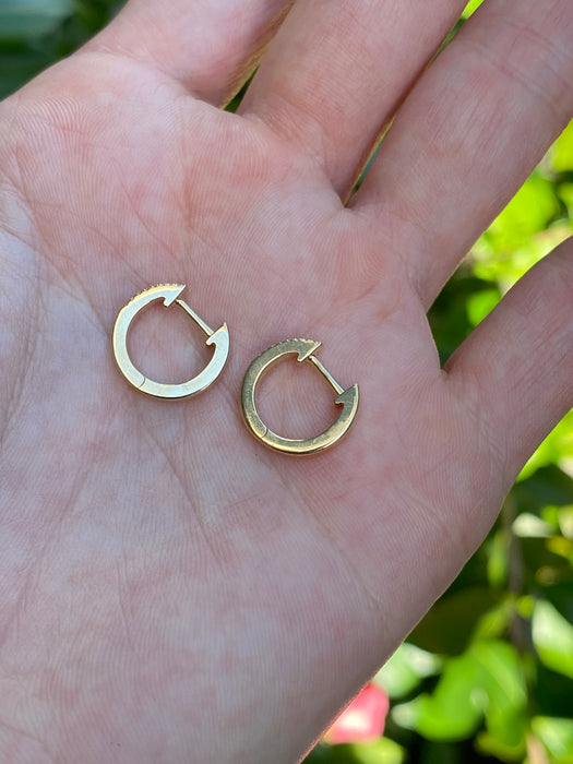 14K Gold Pink Enamel & Pavé Diamond Huggie Earrings – 12mm
