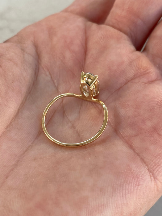 14K Oval Lab Diamond Curved Ring – 1.25 TCW