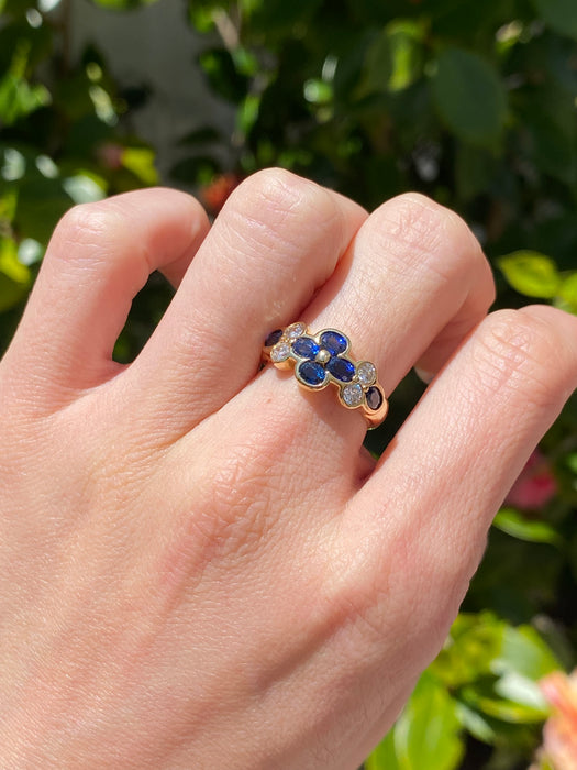 18k blue sapphire and diamond flower ring size 5