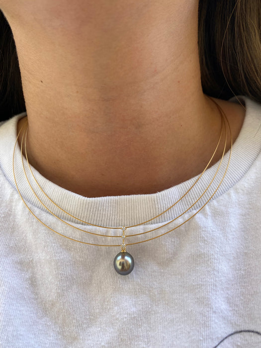 Vintage 18K Gold Triple Omega Black Pearl Diamond Necklace 16”