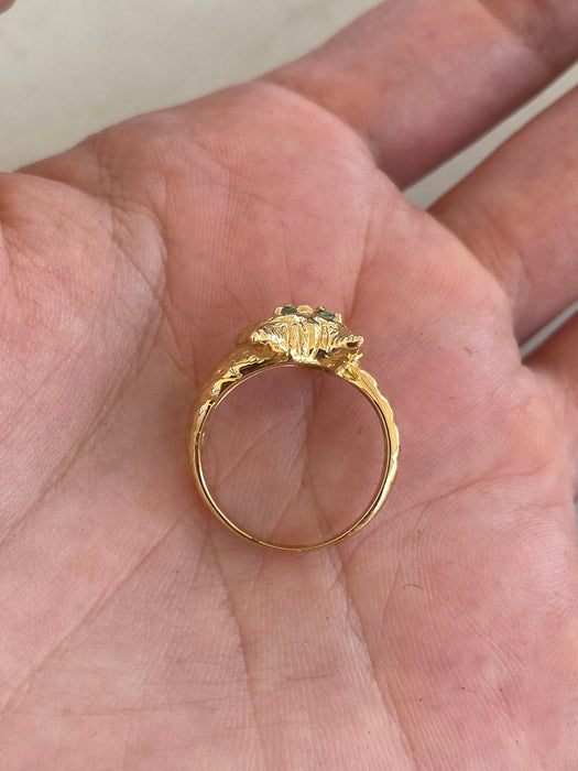 Vintage 18K Emerald Cheshire Cat Ring