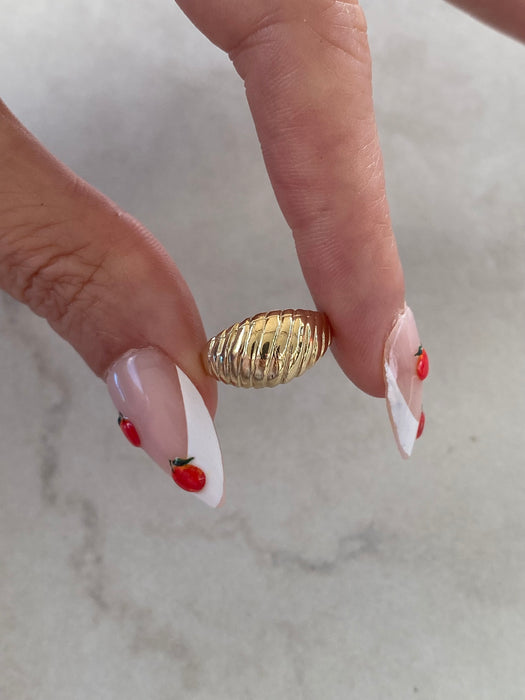 14K Gold Croissant Pinky Ring