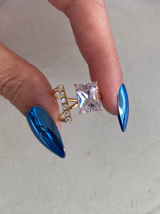 Vintage 18K Rose Gold Kunzite & Diamond Ring