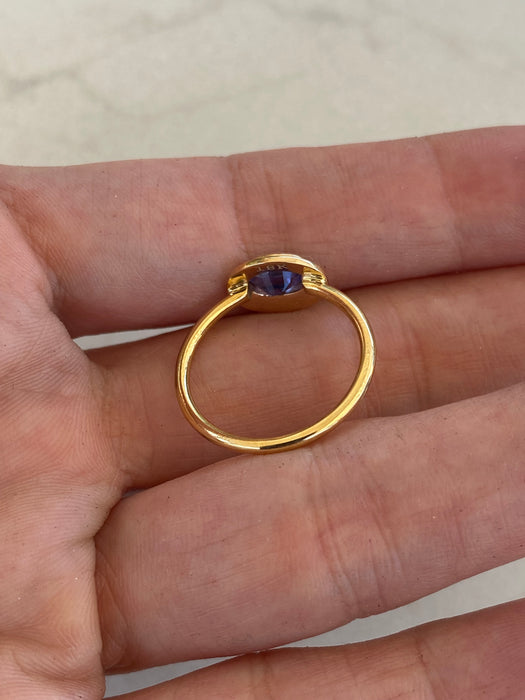 18K Gold East-to-West Tanzanite Ring Size 6