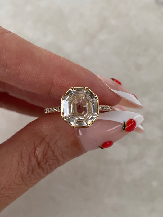 14K Gold 3.05 Carat Hexagon Old Mine-Cut Lab Diamond Ring