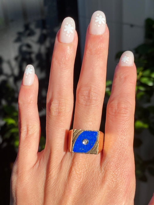 Vintage 14K Gold Lapis Lazuli Signet Ring with Diamond Center – Size 9.75