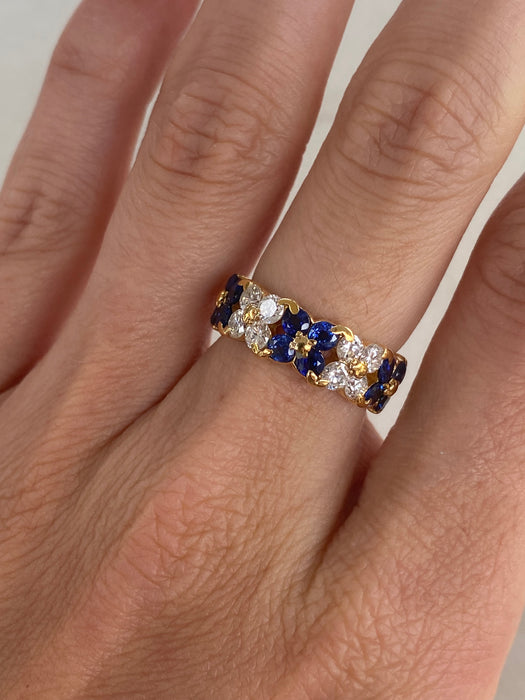 Vintage 18K Gold Blue Sapphire & Diamond Flower Ring | 2.21 TCW | Size 5
