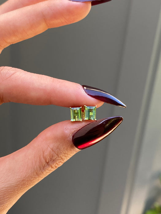 14k baguette green tourmaline stud earrings