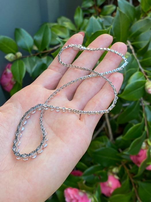18k white gold 7 carat Diamond tennis necklace