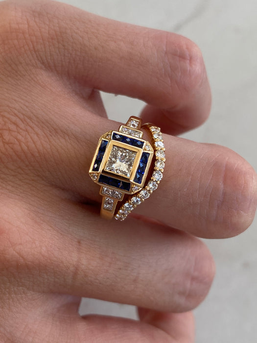 Vintage 18K Diamond Swirl Ring