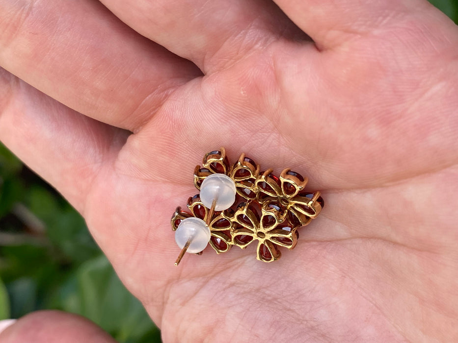Vintage 18k Gold Flower Earrings with Garnet & Diamond