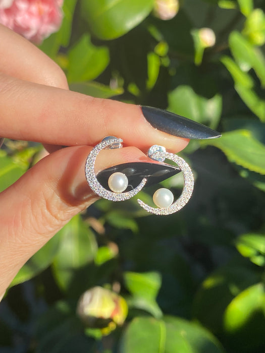 14K White Gold Diamond Crescent Moon Pearl Stud Earrings – 0.30 TCW Diamonds