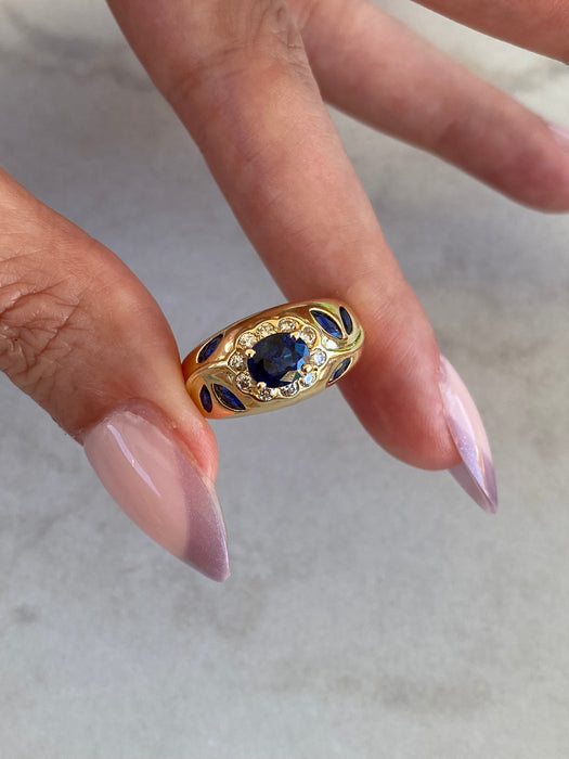 Vintage 18K Gold Blue Sapphire & Diamond Floral Ring