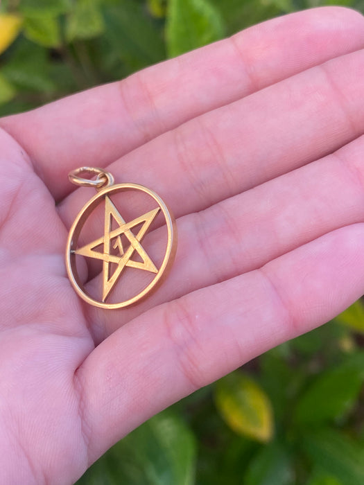 14k star circle number 1 pendant