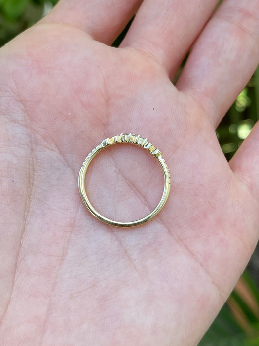 14k bezel diamond ring size 7