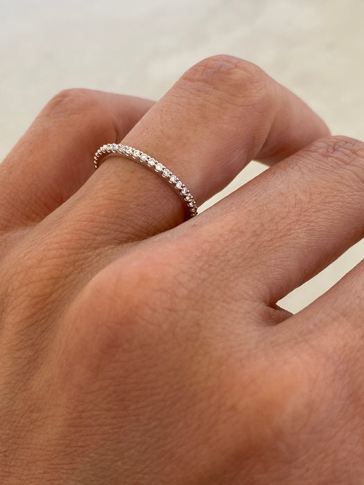 Vintage 18K White Gold Vintage Natural Diamond Eternity Ring | Size 4.5