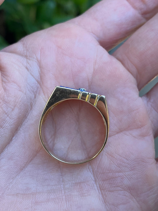 Vintage 14K Gold Lapis Lazuli Signet Ring with Diamond Center – Size 9.75