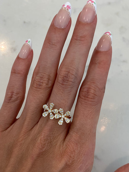 14K Gold Diamond Flower Ring – 0.45 TCW Round & Baguette Diamonds
