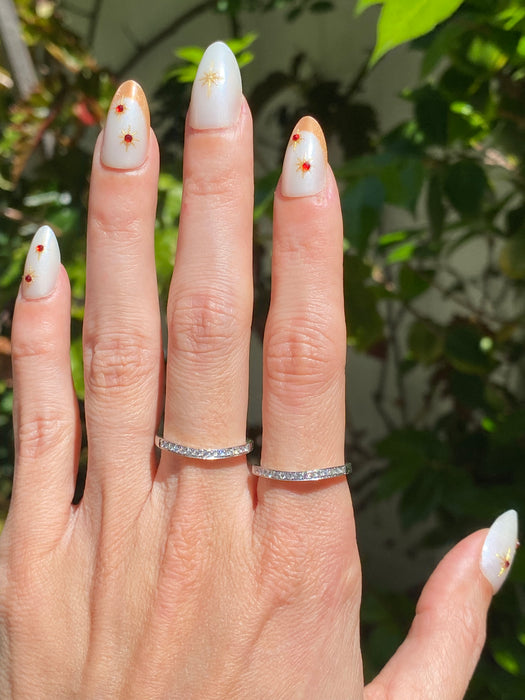 14K White Gold Slightly Wavy Diamond Ring