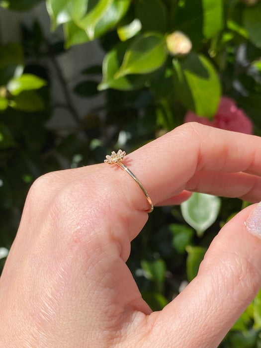 14k diamond flower ring size 6.5