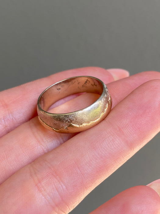Vintage 14K Two-Tone Diamond Mountain Eternity Ring Size 10