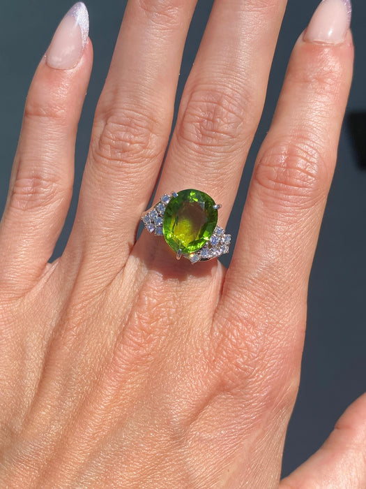 Vintage Platinum 900 Peridot & Diamond Ring